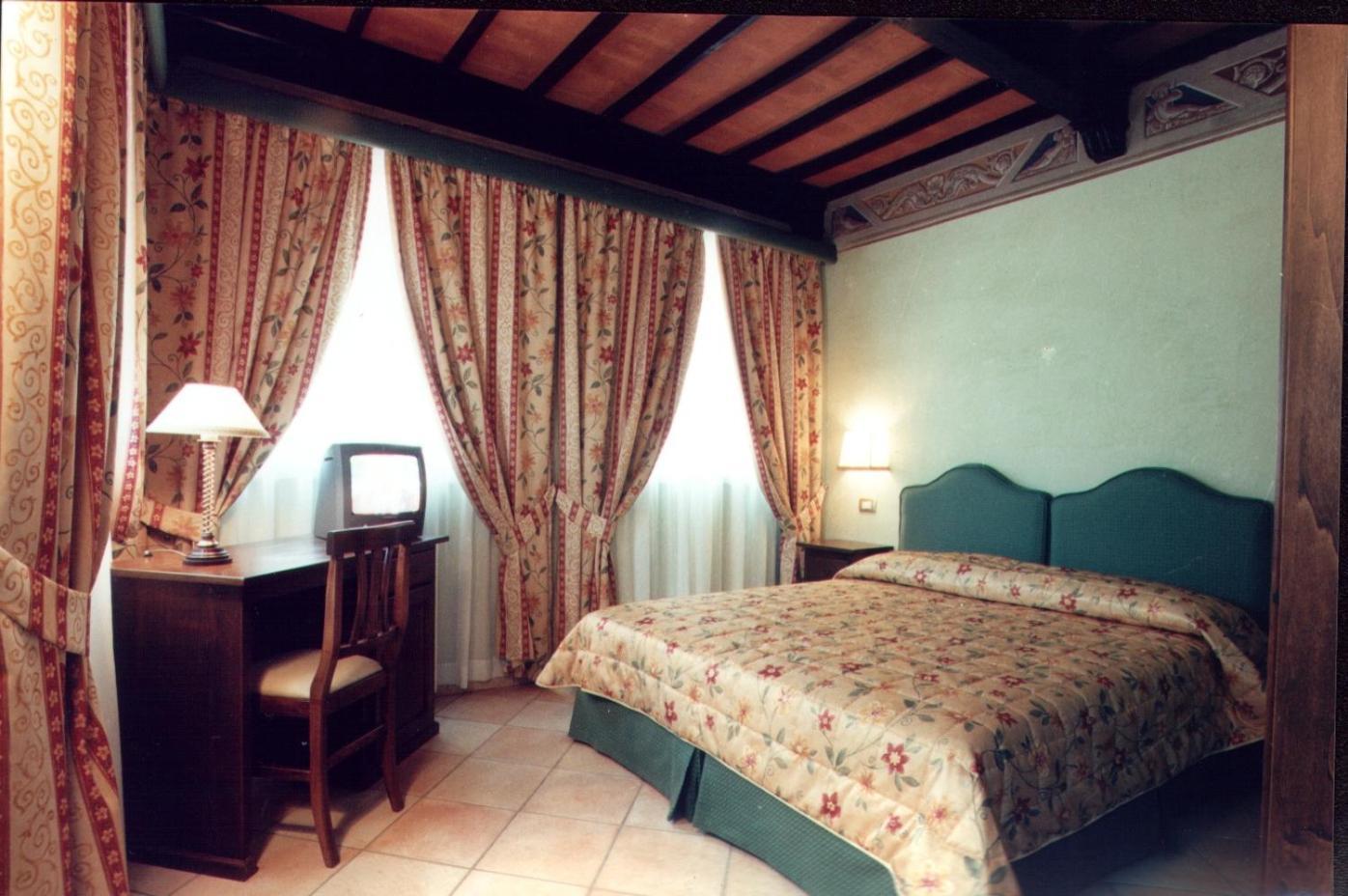 Villa Le Camelie Siena Kültér fotó