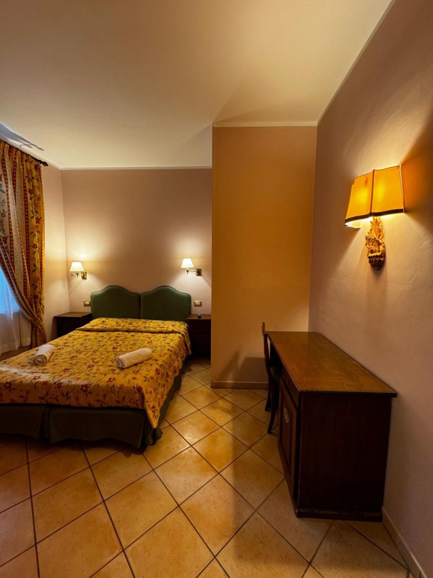 Villa Le Camelie Siena Kültér fotó