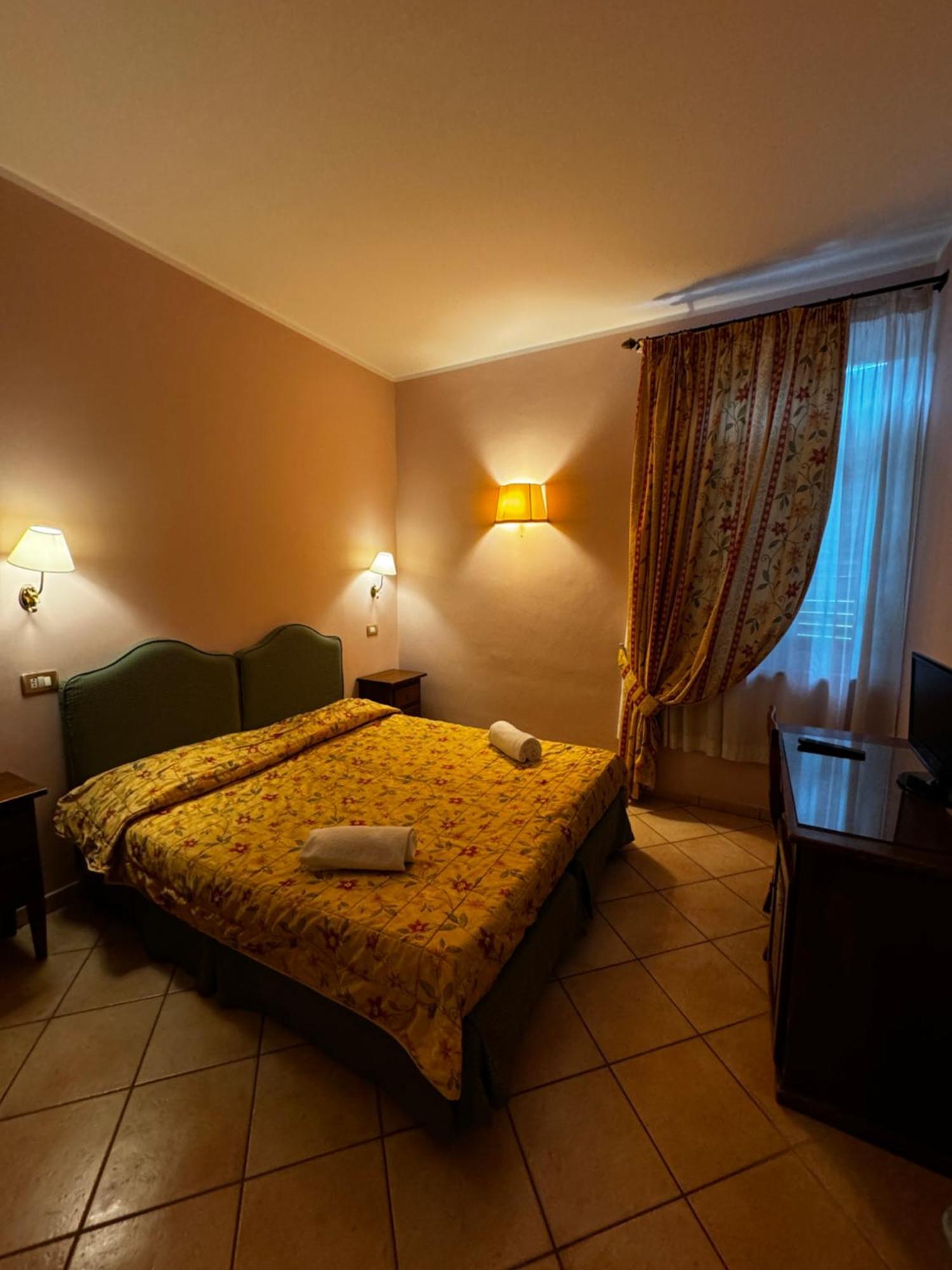 Villa Le Camelie Siena Kültér fotó