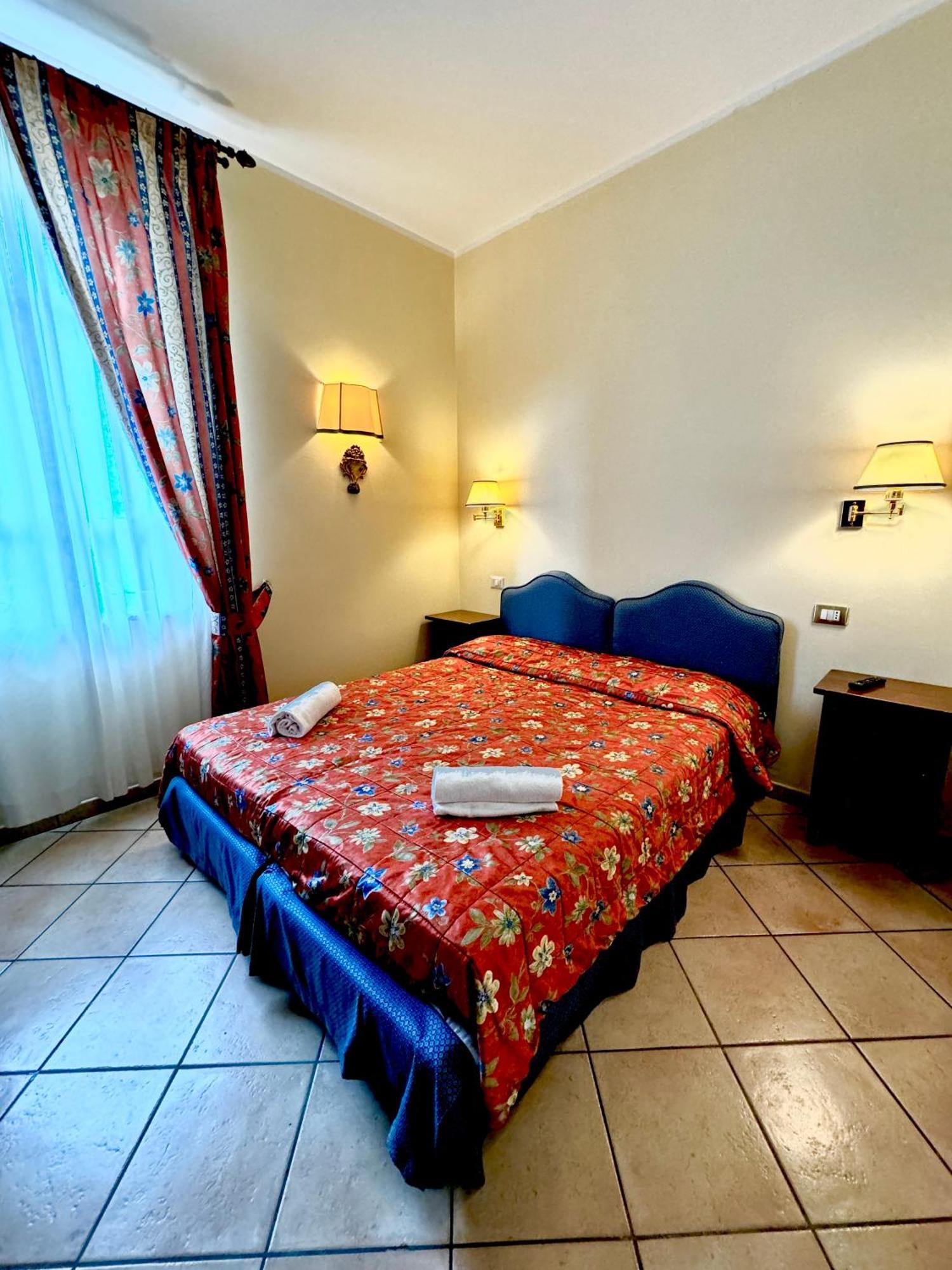 Villa Le Camelie Siena Kültér fotó